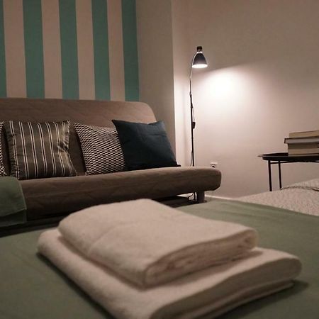 Lovely Bubbly Apartment Krakau Buitenkant foto