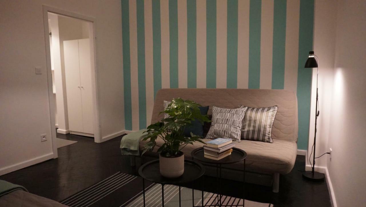 Lovely Bubbly Apartment Krakau Buitenkant foto