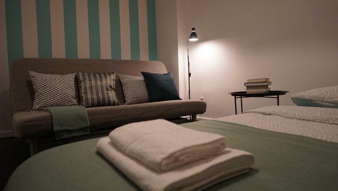 Lovely Bubbly Apartment Krakau Buitenkant foto